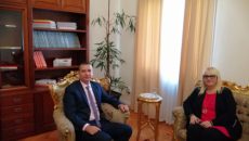 Deputeti i Kuvendit të Shqipërisë Vasil Sterjovski në 4 tetor 2019 në Kuvend u takua me ministren e Drejtësisë të Republikës së Maqedonisë Renata Deskoska. Ministrja Deskoska e uroi për […]