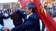 Ka ndërruar jetë dje në fshatin Tuminec të Prespës, në vitin e gjashtëdhjetë e gjashtë të jetës, Spase Vurmo, aktivist i madh maqedonas në Shqipëri. Spase ishte aktivist shumëvjeçar për […]
