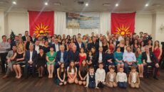 Македонското друштво ,,Мала Преспа, од Торонто, Канада на 25-ти ноември 2023 година одржа величествен свечен банкет во прекрасната сала на ,,Оквил Легаси,, во градот Оквил, Онтарио. На истиот присуствуваа неколку […]