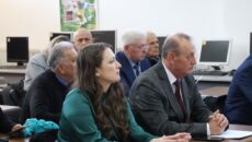 Македонската амбасада во Тирана во објавата по повод одржувањето на Научната конференција за јубилејот 80 години образование на македонски јазик во Албанија, што се одржа во Корча, наведува дека „треба […]