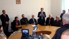 Универзитетот за туризам и менаџмент од Скопје ке отвори дисперзирани студии во Општина Пустец, Мала Преспа. Во недела на 23 декември 2012 година на покана на градоначалникот на општина Пустец, […]
