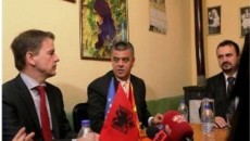 Извршниот секретар на Економската комисија на ОН за Европа (УНЕЦЕ), г–дин Кристијан Фрис Бах, заедно со министерот за животна средина на Албанија г–дин Лефтер Кока, на 26 јануари 2015 година, […]